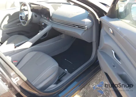 2023 Hyundai Elantra Sel z USA, uszkodzony, nr VIN 5NPLS4AGXPH090684